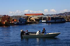 759-Lago Titicaca,isole galleggianti,13 luglio 2013